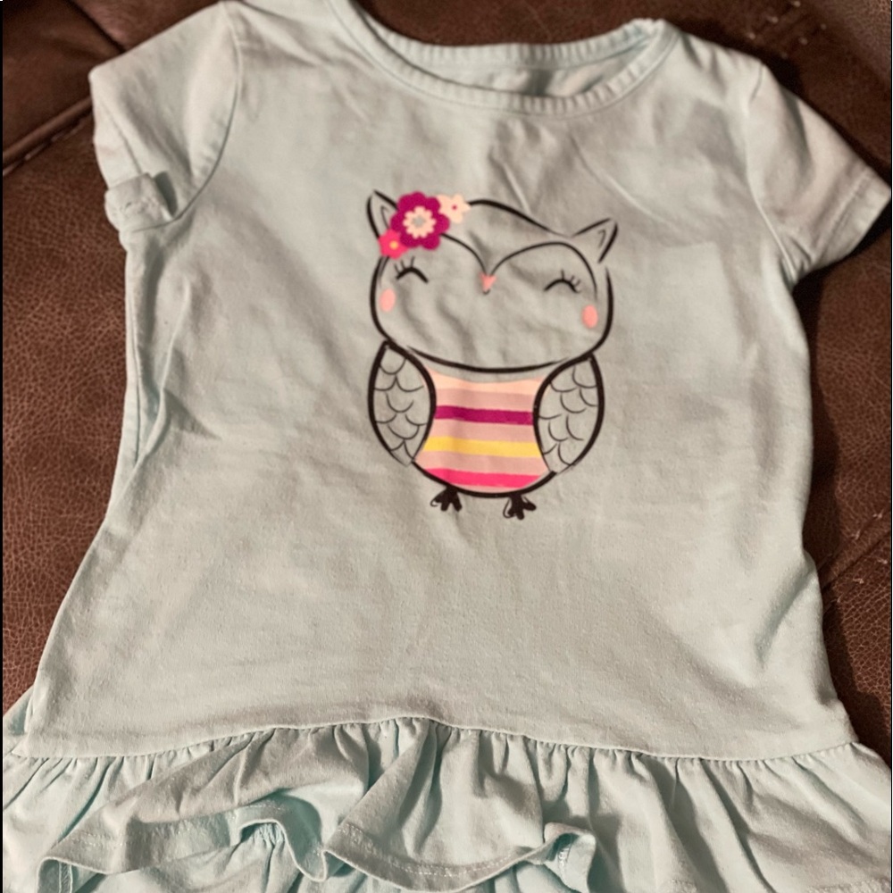 Size 4 toddler shirt